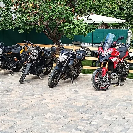 Santa Lucia Affittacamere 4*