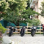 Santa Lucia 3*